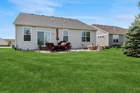 Tiny photo for 11820 Zenk Court, Huntley, IL 60142 (MLS # 12478826)