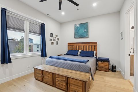 Tiny photo for 4932 N Kenmore Avenue #3N, Chicago, IL 60640 (MLS # 12525095)