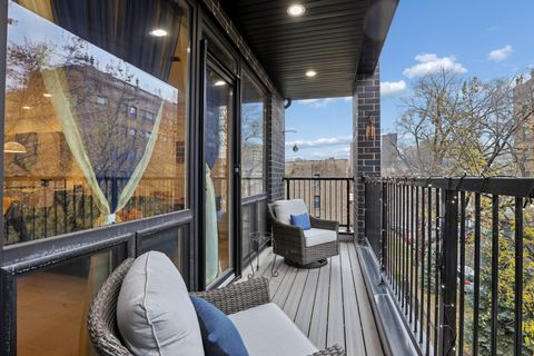 Tiny photo for 4932 N Kenmore Avenue #3N, Chicago, IL 60640 (MLS # 12525095)