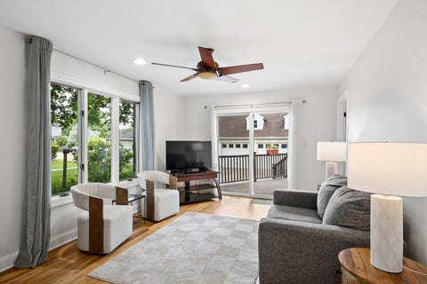 Tiny photo for 208 Parkview Road, Riverside, IL 60546 (MLS # 12677168)