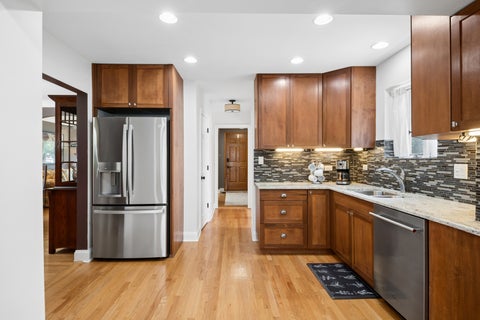 Tiny photo for 208 Parkview Road, Riverside, IL 60546 (MLS # 12677168)