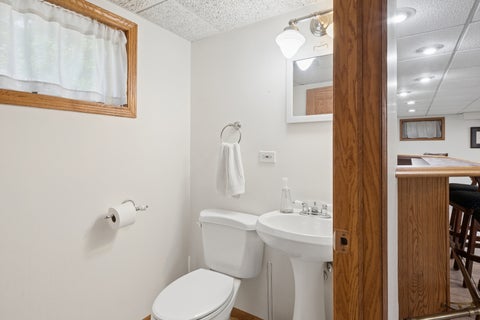 Tiny photo for 208 Parkview Road, Riverside, IL 60546 (MLS # 12677168)