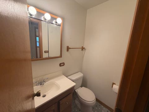 Tiny photo for 285 E Montrose Avenue, Wood Dale, IL 60191 (MLS # 12733850)