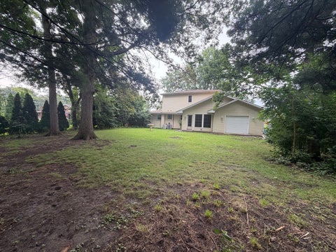 Tiny photo for 285 E Montrose Avenue, Wood Dale, IL 60191 (MLS # 12733850)