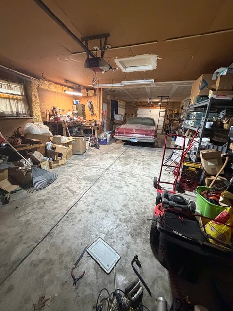Tiny photo for 285 E Montrose Avenue, Wood Dale, IL 60191 (MLS # 12733850)