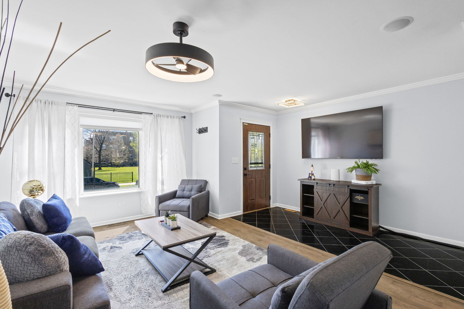 3418 W 13th Place