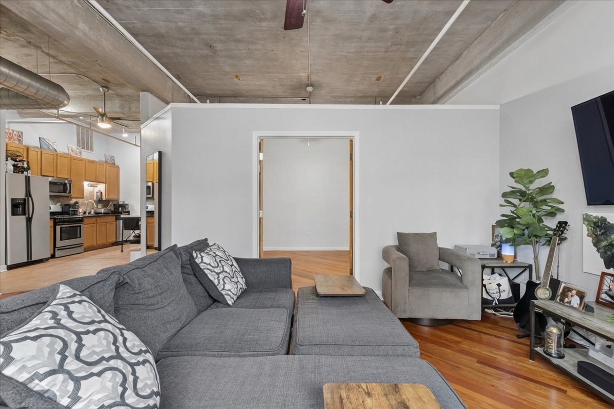 1528 S Wabash Avenue 403