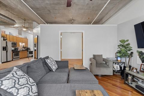 Tiny photo for 1528 S Wabash Avenue #403, Chicago, IL 60605 (MLS # 12590191)