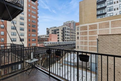 Tiny photo for 1528 S Wabash Avenue #403, Chicago, IL 60605 (MLS # 12590191)