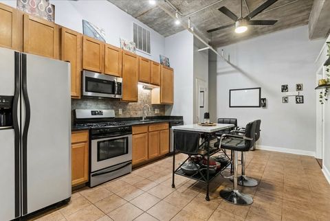 Tiny photo for 1528 S Wabash Avenue #403, Chicago, IL 60605 (MLS # 12590191)