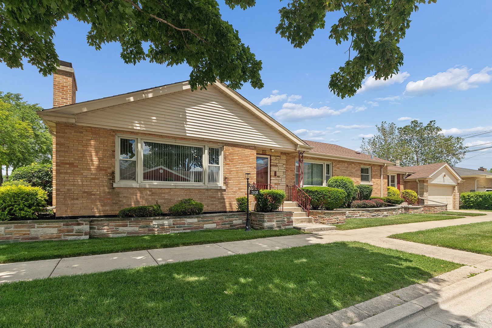 2928 W 92nd Street