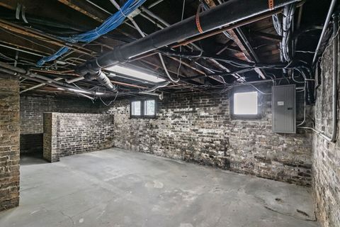 Tiny photo for 528 Greenwood Street, Evanston, IL 60201 (MLS # 12626189)