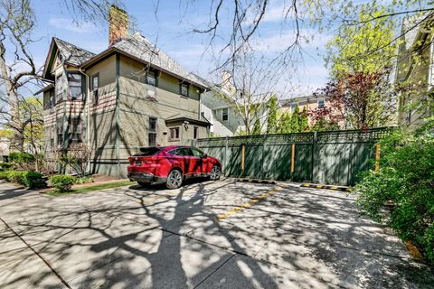Tiny photo for 528 Greenwood Street, Evanston, IL 60201 (MLS # 12626189)
