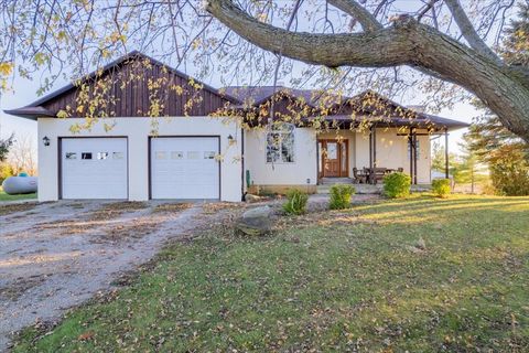 A home in Carlock