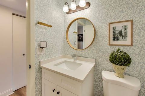 Tiny photo for 270 Pebblestone Road, Naperville, IL 60565 (MLS # 12576993)