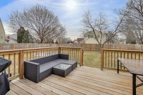 Tiny photo for 270 Pebblestone Road, Naperville, IL 60565 (MLS # 12576993)