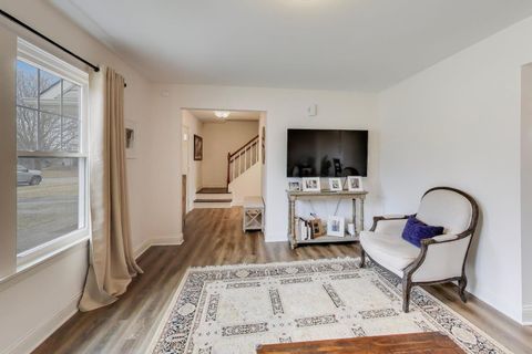 Tiny photo for 270 Pebblestone Road, Naperville, IL 60565 (MLS # 12576993)