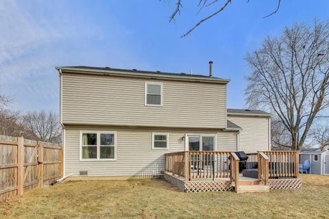Tiny photo for 270 Pebblestone Road, Naperville, IL 60565 (MLS # 12576993)
