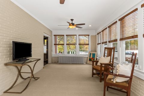 Tiny photo for 2528 Sheridan Road, Evanston, IL 60201 (MLS # 12518289)