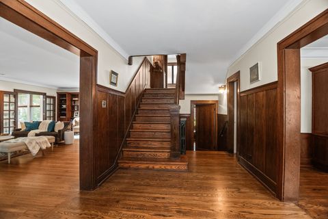 Tiny photo for 2528 Sheridan Road, Evanston, IL 60201 (MLS # 12518289)