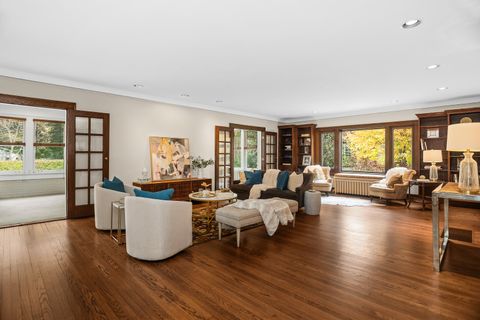 Tiny photo for 2528 Sheridan Road, Evanston, IL 60201 (MLS # 12518289)