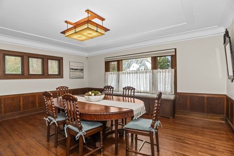 Tiny photo for 2528 Sheridan Road, Evanston, IL 60201 (MLS # 12518289)