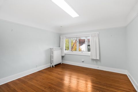 Tiny photo for 2528 Sheridan Road, Evanston, IL 60201 (MLS # 12518289)