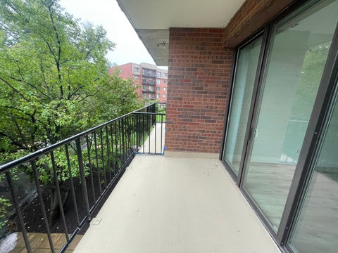 Tiny photo for 111 ACACIA Drive #203, Indian Head Park, IL 60525 (MLS # 12771545)