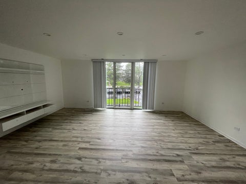 Tiny photo for 111 ACACIA Drive #203, Indian Head Park, IL 60525 (MLS # 12771545)