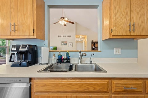 Tiny photo for 911 COTTONWOOD Drive, Elwood, IL 60421 (MLS # 12699783)