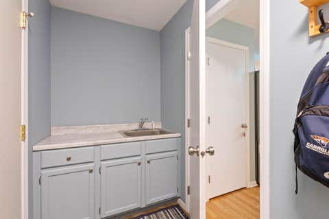 Tiny photo for 911 COTTONWOOD Drive, Elwood, IL 60421 (MLS # 12699783)