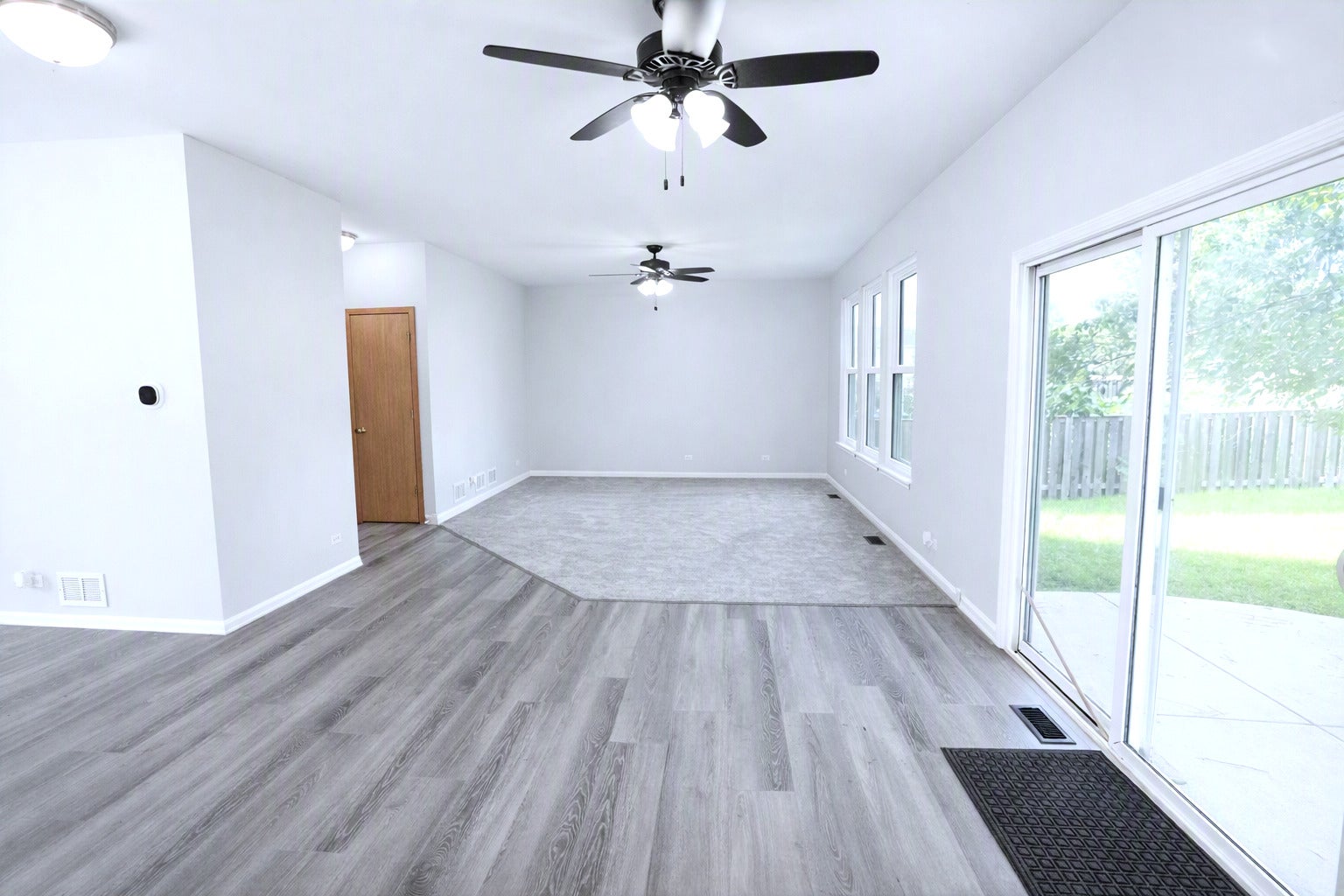 2384 LUNDQUIST Drive