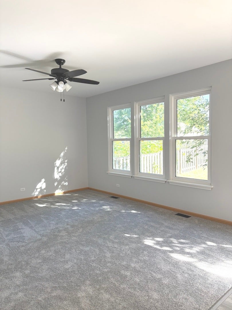 2384 LUNDQUIST Drive