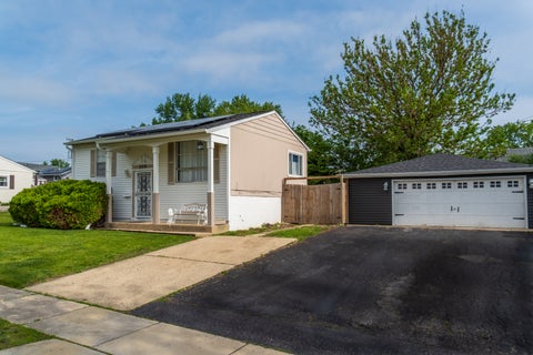 Tiny photo for 304 Hamrick Avenue, Romeoville, IL 60446 (MLS # 12656049)