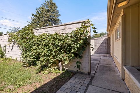 Tiny photo for 1104 Winthrop Lane, Rockford, IL 61107 (MLS # 12461661)