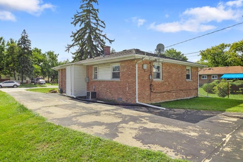 Tiny photo for 1848 W 163rd Street, Markham, IL 60428 (MLS # 12789160)