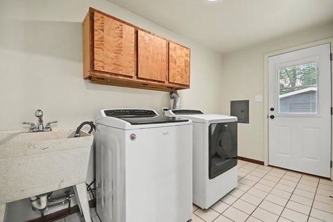 Tiny photo for 8533 W Sun Valley Drive, Palos Hills, IL 60465 (MLS # 12762160)