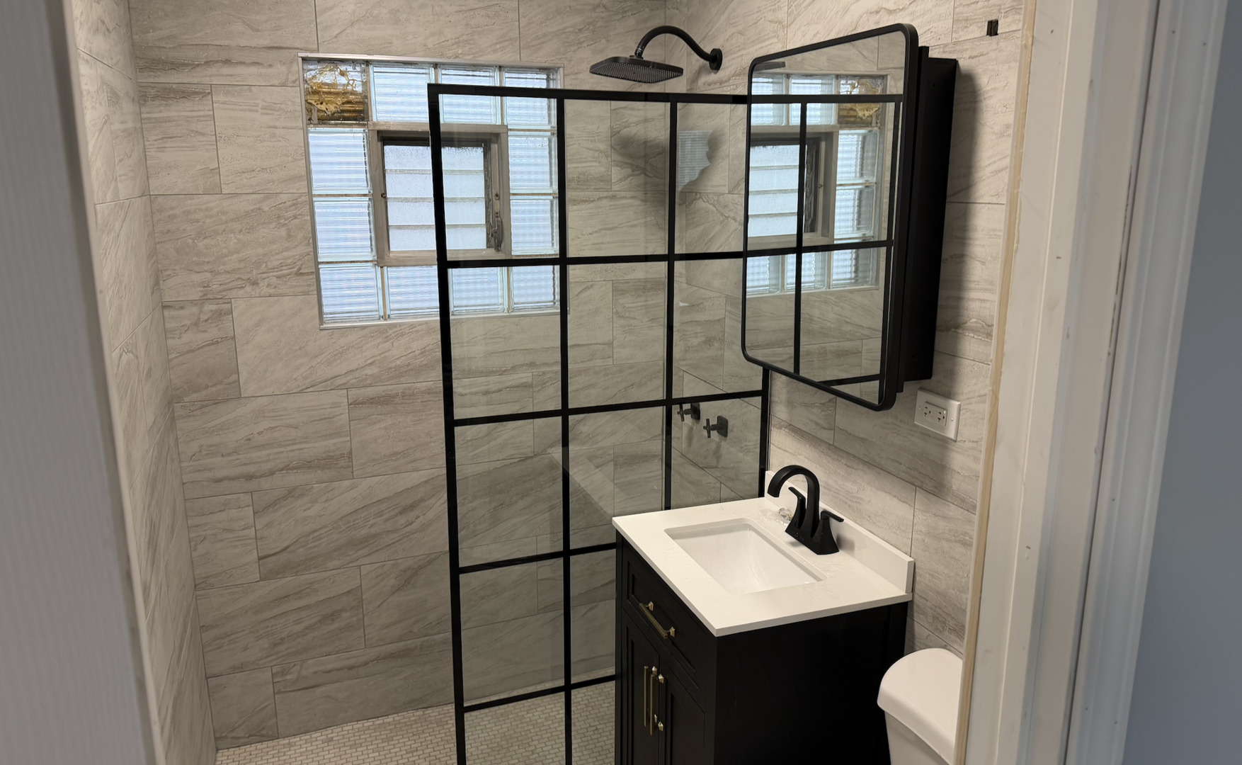 1726 N Artesian Avenue 1