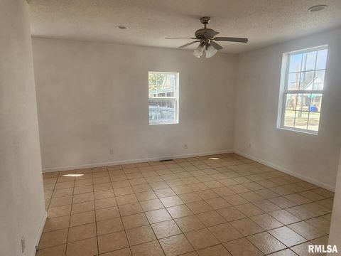 Tiny photo for 218 ROSS Street, Kewanee, IL 61443 (MLS # QC4261661)