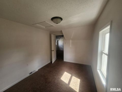 Tiny photo for 218 ROSS Street, Kewanee, IL 61443 (MLS # QC4261661)