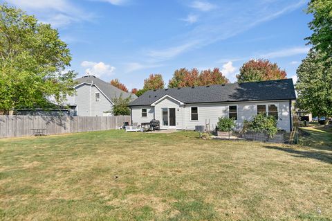 Tiny photo for 220 W Ashton Drive, Maple Park, IL 60151 (MLS # 12489978)