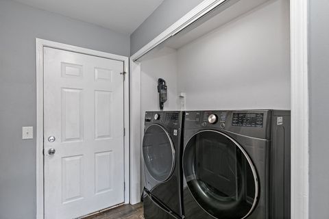 Tiny photo for 220 W Ashton Drive, Maple Park, IL 60151 (MLS # 12489978)