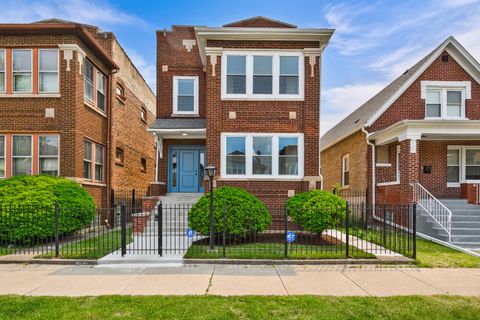 7925 S May Street Chicago IL 60620