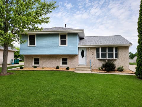 Photo of 1846 Corregidor Street, Joliet, IL 60435 (MLS # 12725192)