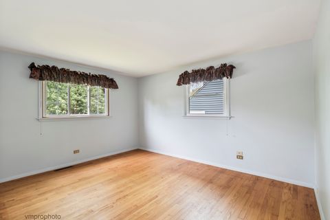 Tiny photo for 33338 N Sears Boulevard, Grayslake, IL 60030 (MLS # 12657701)