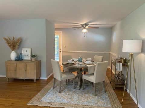 Tiny photo for 33338 N Sears Boulevard, Grayslake, IL 60030 (MLS # 12657701)