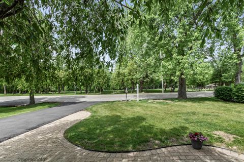 Tiny photo for 33338 N Sears Boulevard, Grayslake, IL 60030 (MLS # 12657701)