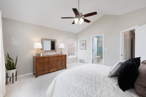 Tiny photo for 1606 FAIRFAX Lane, Oakbrook Terrace, IL 60181 (MLS # 12542546)