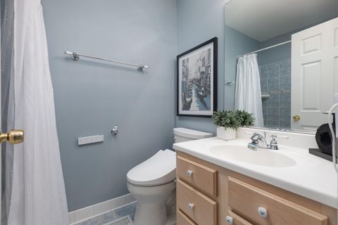 Tiny photo for 1606 FAIRFAX Lane, Oakbrook Terrace, IL 60181 (MLS # 12542546)