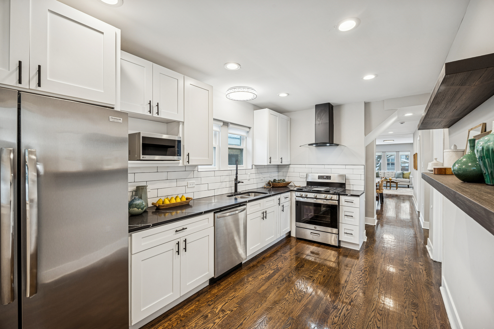 1141 Highland Avenue